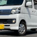 車の画像